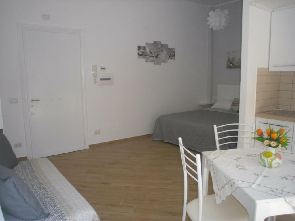 Lovely Little Apartment In Via Aurelia โรม ภายนอก รูปภาพ